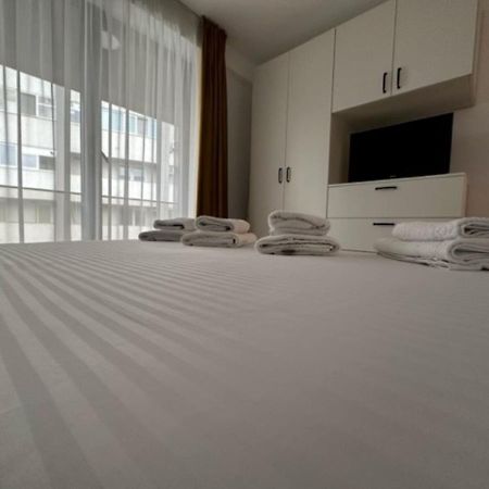 克拉奥华Escape Lounge公寓 外观 照片